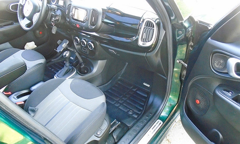 2015 Fiat 500L Trekk...