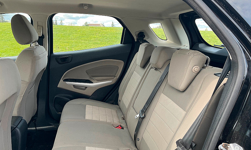 2018 Ford Ecosport S...