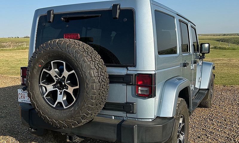 2012 Jeep Wrangler A...