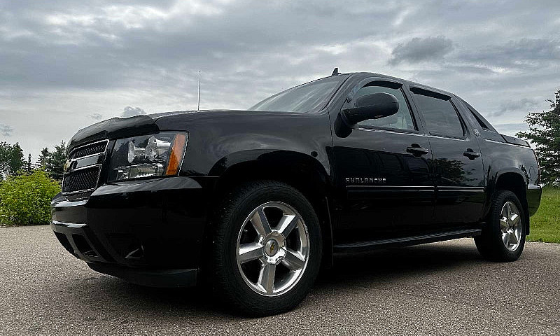 2013 Chevrolet Avala...