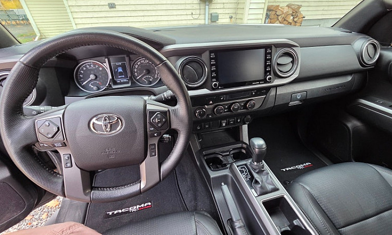2021 Toyota Tacoma T...