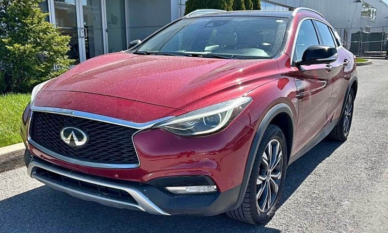 Infiniti Qx30 ...