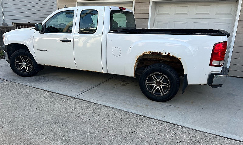 Low Mileage 2010 Sie...