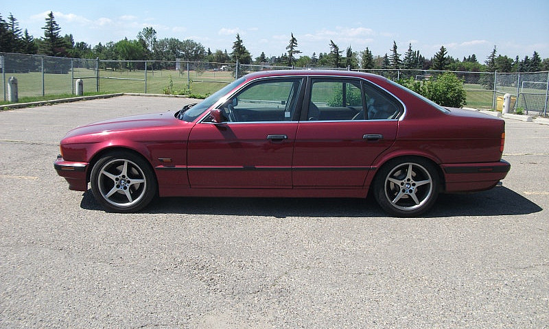 1995 Bmw 530I, $8000...