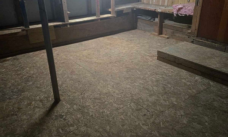 House For Sale Foam ...