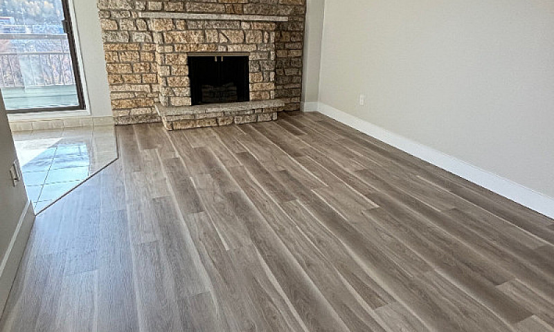 Spacious Newly Renov...