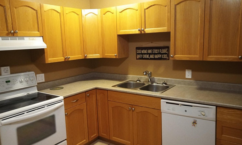 Townhouse With 3 Bed...
