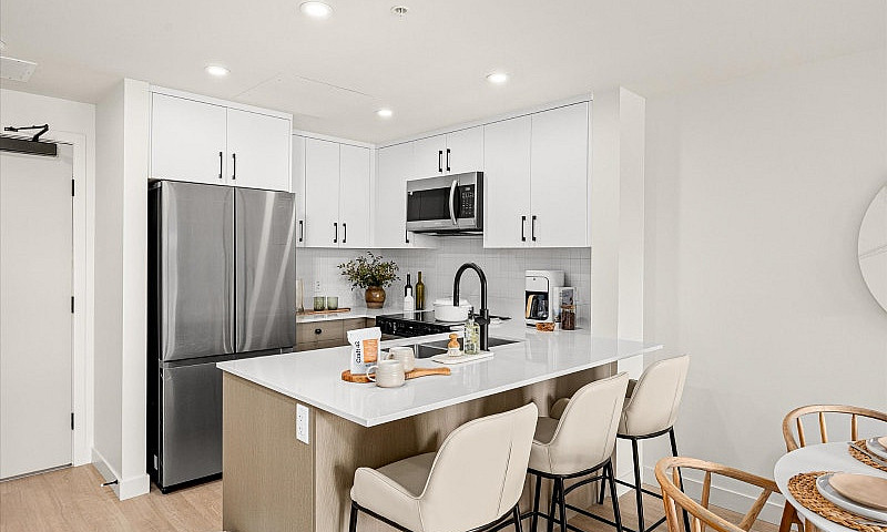 2 Bed - Brand New - ...