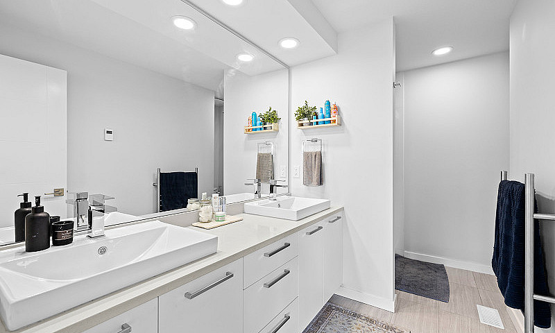 End-Unit Townhome In...