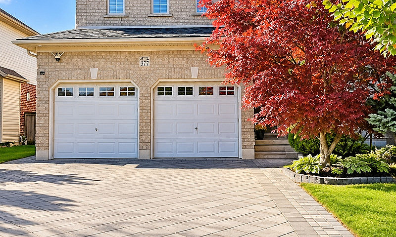 Spacious 4+1 Br Home...