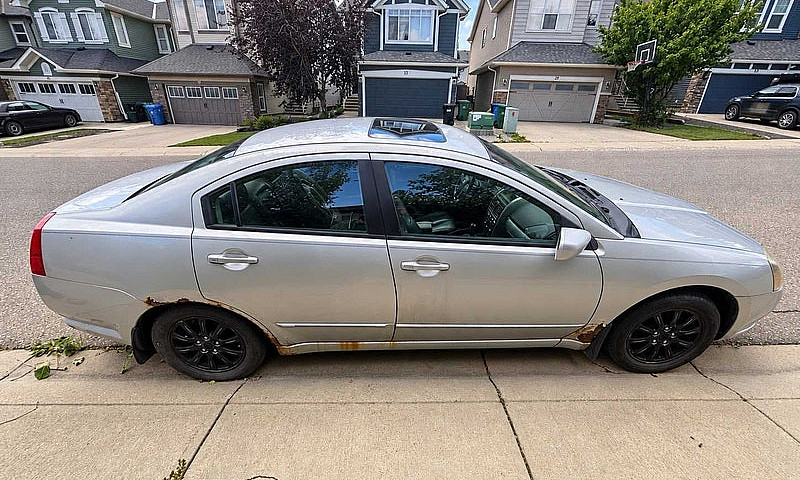 Mitsubishi Galant 20...