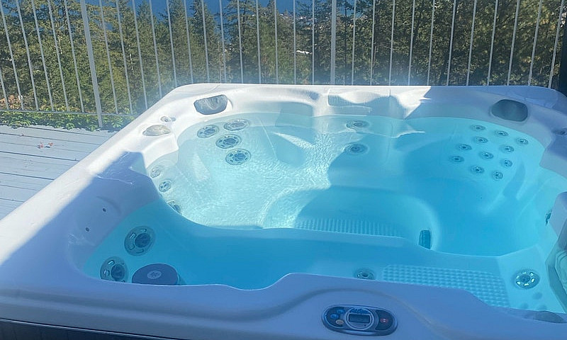 West Kelowna 2 Bdrm ...