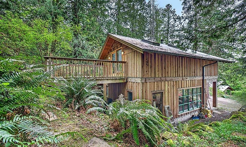 Spacious Island Prop...