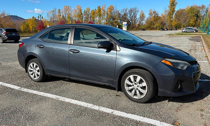 Toyota Corolla S 201...