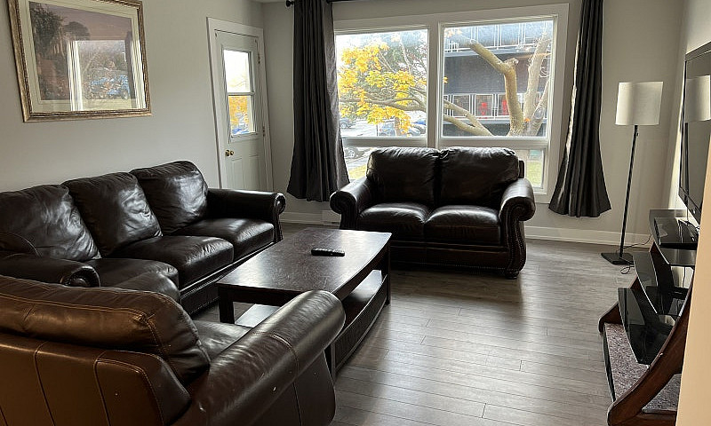 3 Bedroom Condo Full...
