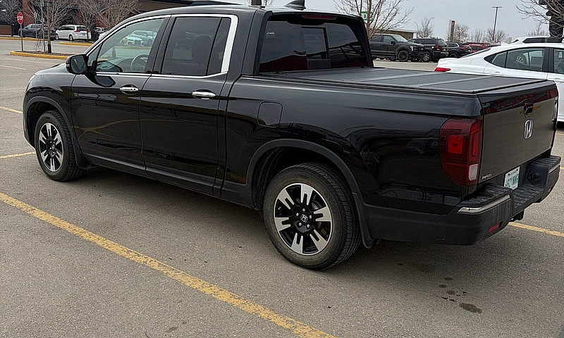 2020 Honda Ridgeline...