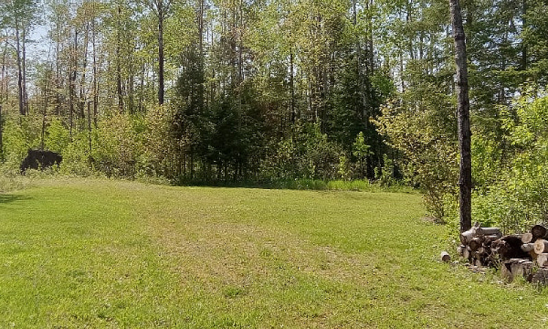 Terrain 1.5 Acres , ...