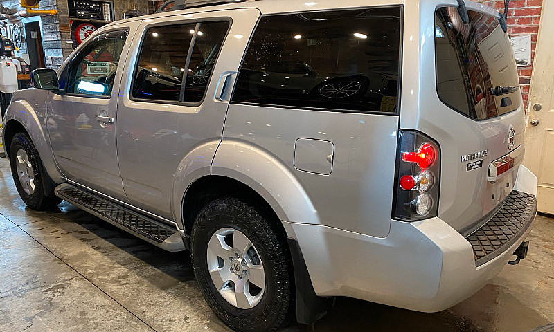 2010 Pathfinder...