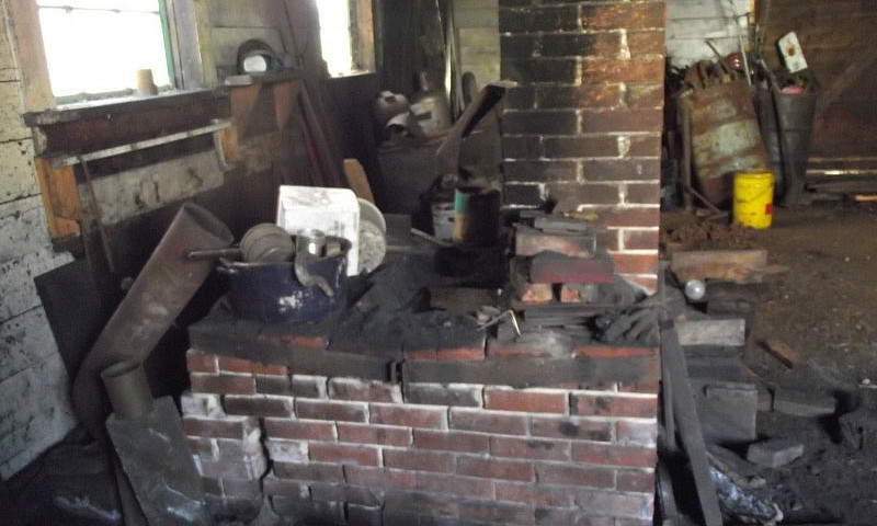 Ye Ole Blacksmith Sh...