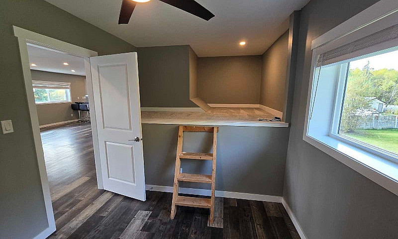 3500 Sq Ft House Wit...