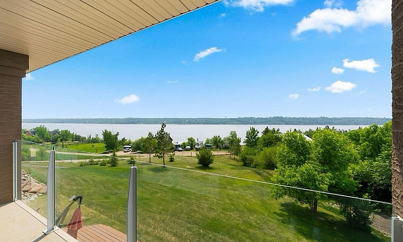 Acreage On Last Moun...