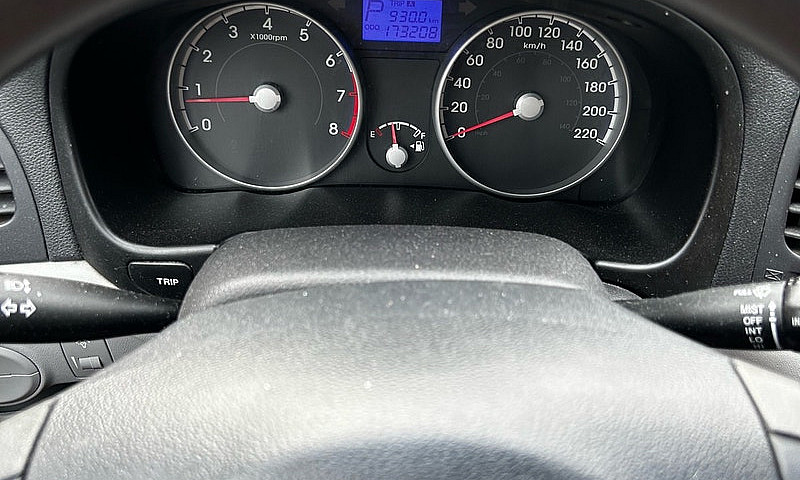 Hyundai Accent 2010 ...