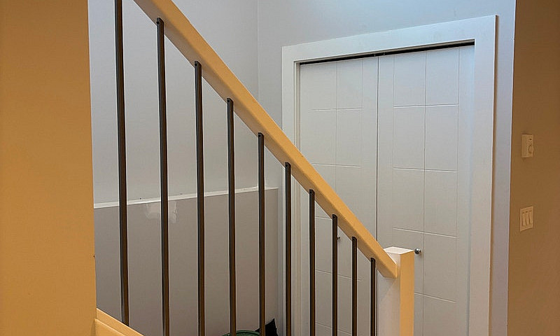 2 Bedroom Basement S...