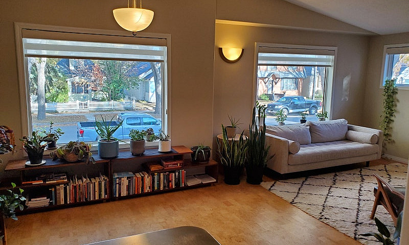 Bright, Spacious, Fu...