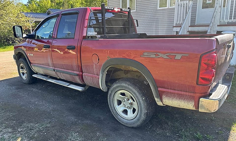 Dodge Ram Quad Cab 1...