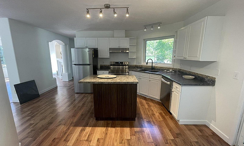Duplex Townhome For ...