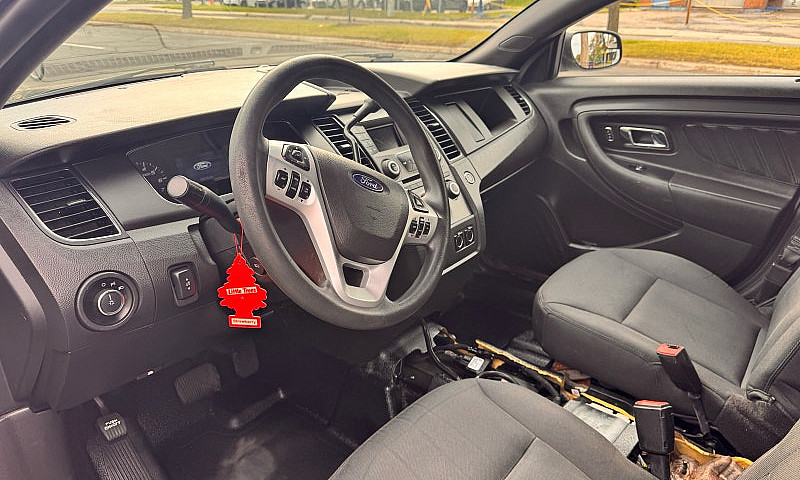 2018 Ford Taurus Pol...