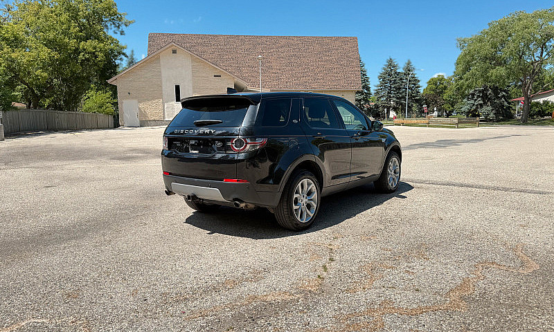 2017 Land Rover Disc...