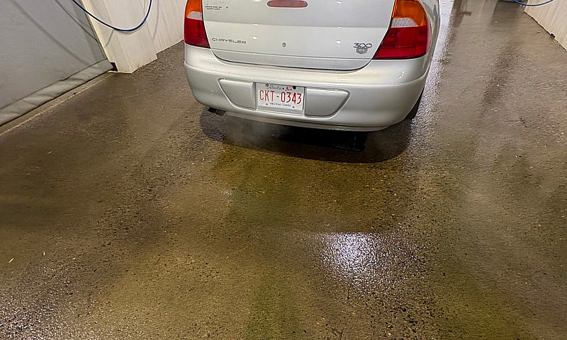 2000 Chrysler 300M...