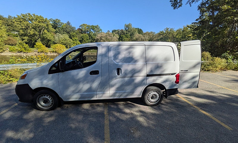 2019 Nissan Nv200 S ...