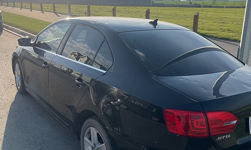 2011 Volkswagen Jett...