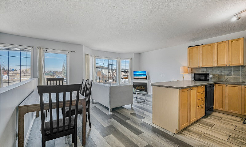 2 Bedroom Condo In S...