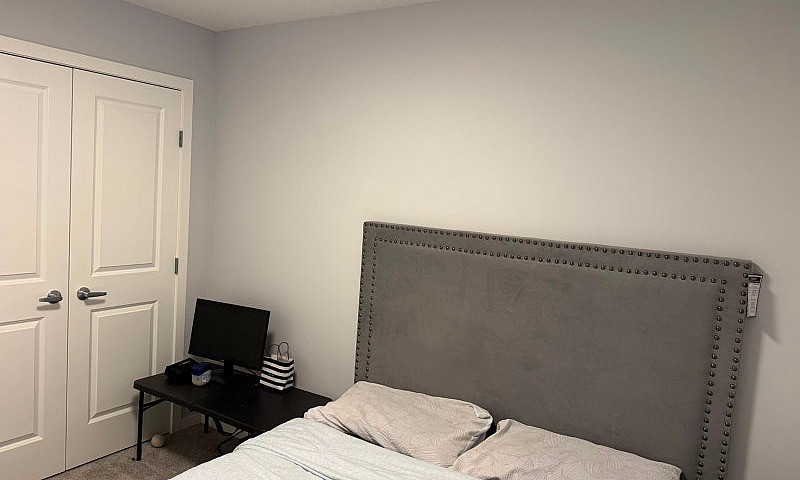 3 Bedroom 2.5 Bathro...