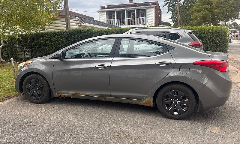 Elantra 2013 Hyundai...