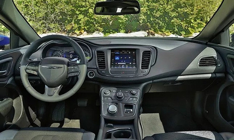 2015 Chrysler 200S...