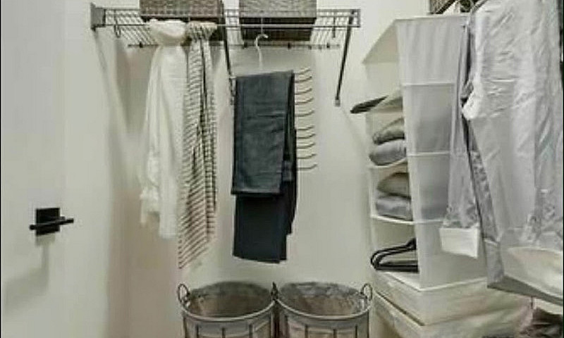 2 Bed 2 Bath Apartme...