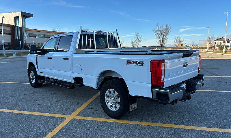2024 Ford F350 Xlt, ...