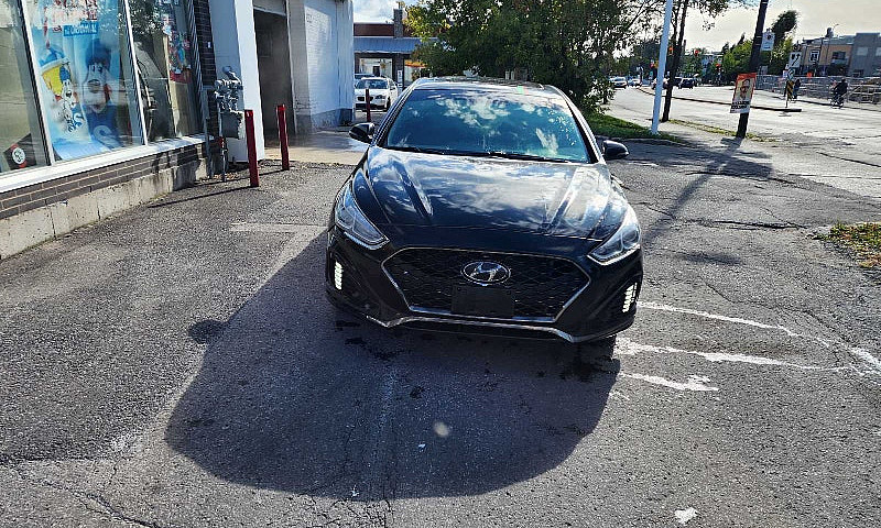 Hyundai Sonata ...