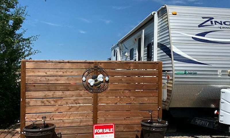 Titled Lakefront Rv ...