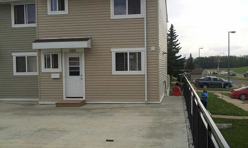 3 Bedroom Furnished ...