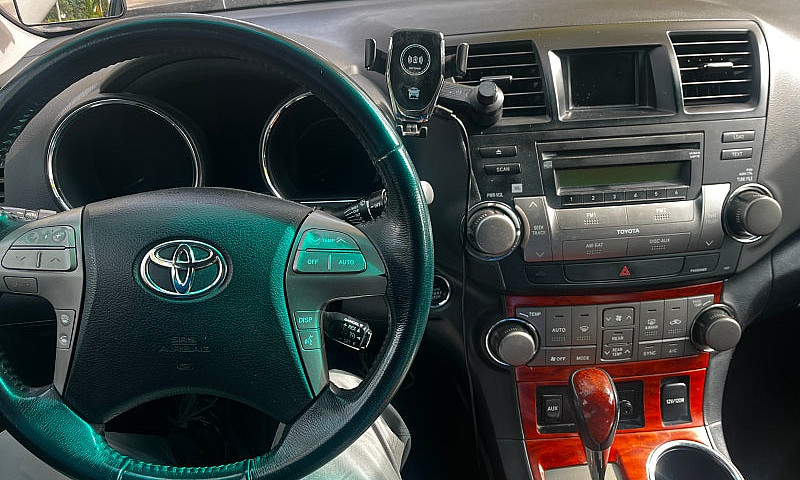 2008 Toyota Highland...