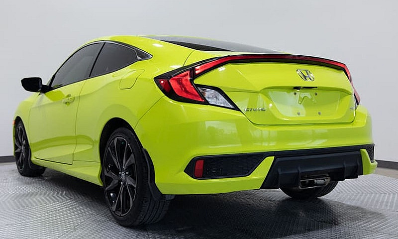 2019 Honda Civic Cou...