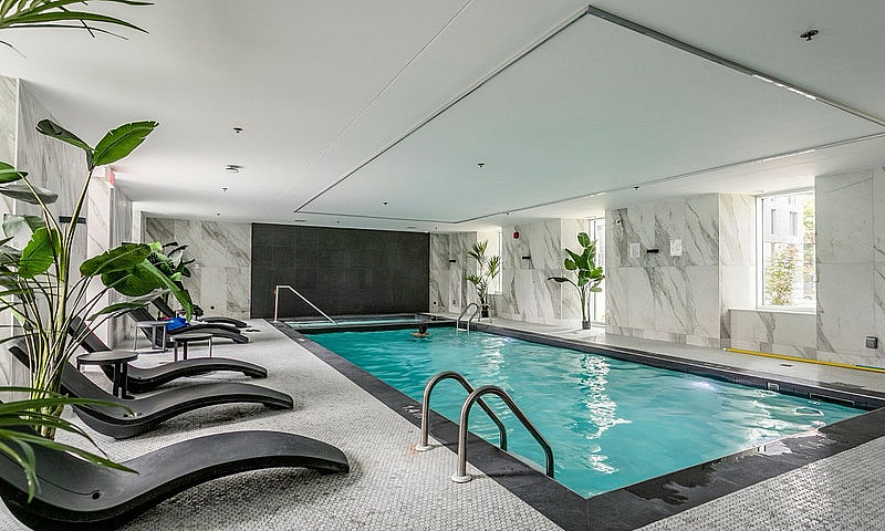 Downtown Condo For S...