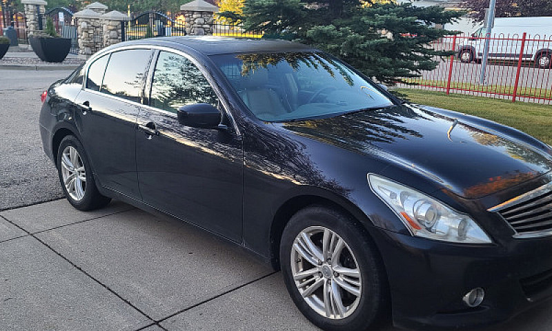 2011 G37X Awd...