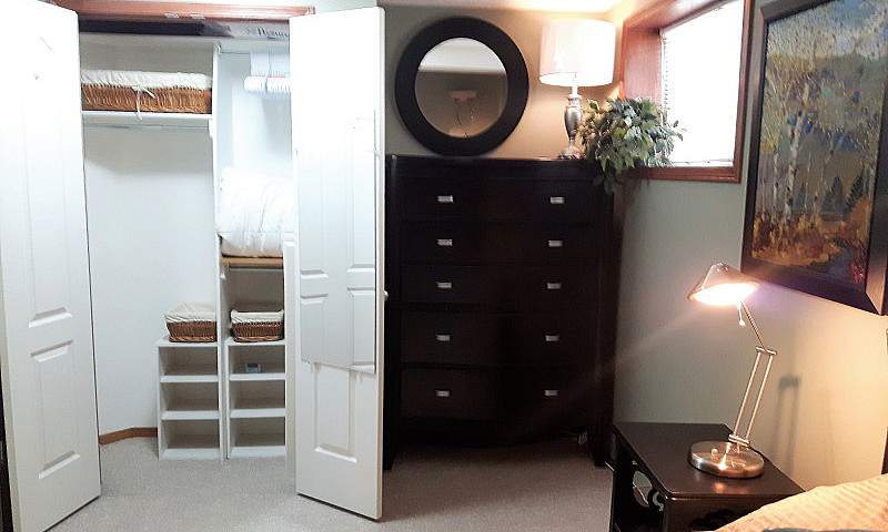 Spacious And Well De...