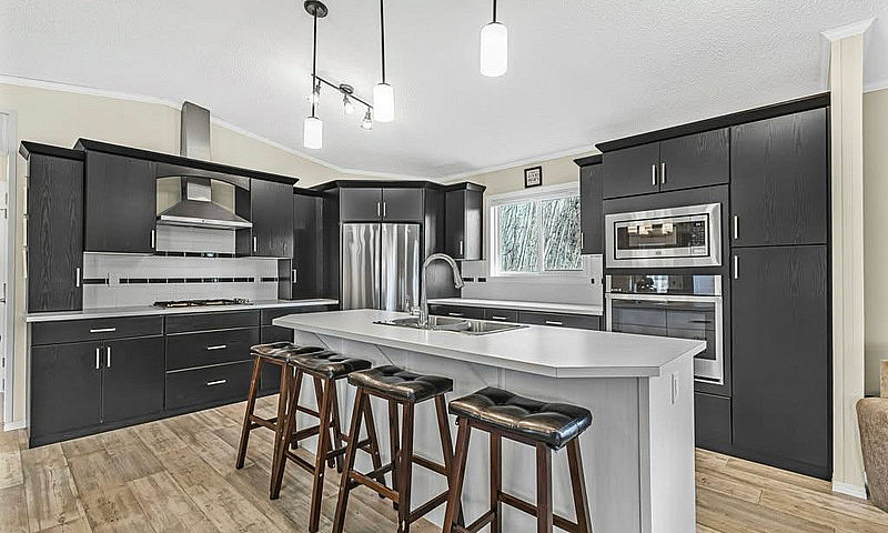 Custom 2023 Home On ...